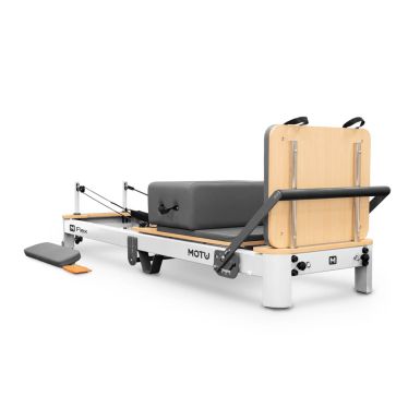 MOTU Flex White Pilates Reformer Bundle