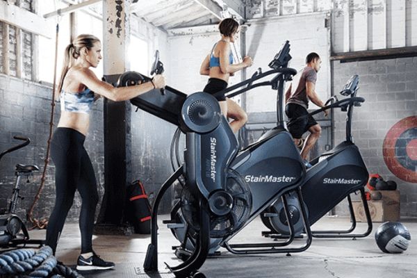 Why Choose A Step Machine For Your Home Gym 