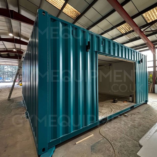 Gym In a Tin Pod 60 Container Gym
