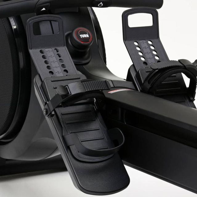 Life Fitness Heat Performance Row TFT 2.0 Console