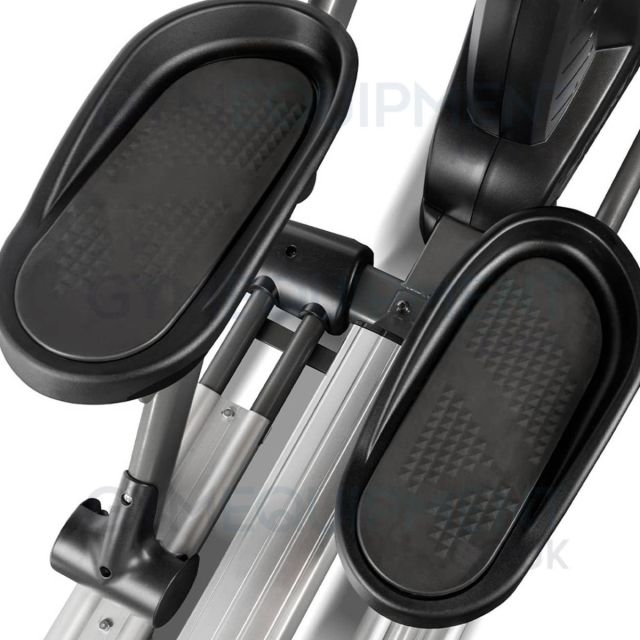 Spirit Fitness CE800ENT + Elliptical Cross Trainer