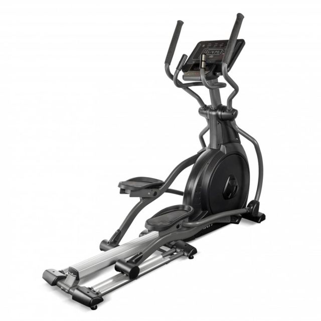 spirit CE800+ elliptical trainer
