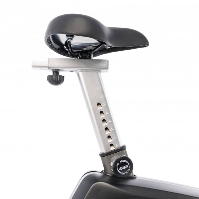 Spirit Fitness CU800+ Upright Bike
