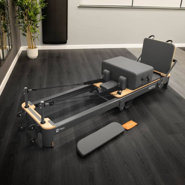 MOTU Flex Folding Pilates Reformer Bundle